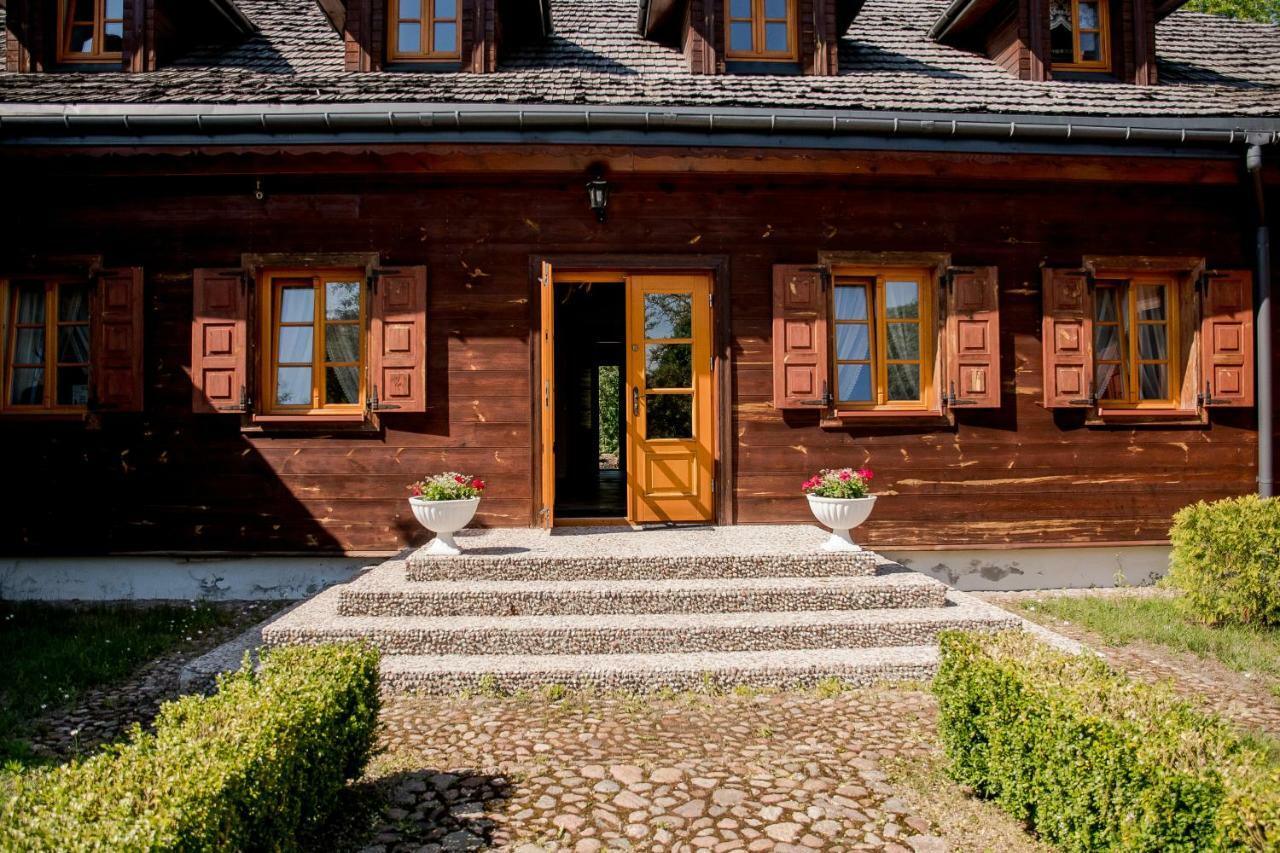 Dwor Woskrzenice Hotel Biała Podlaska Buitenkant foto