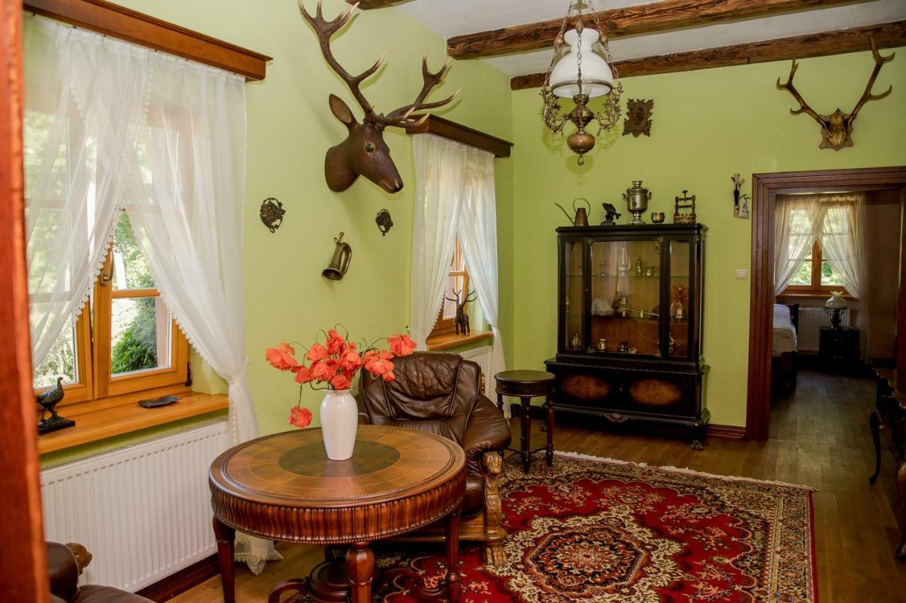 Dwor Woskrzenice Hotel Biała Podlaska Buitenkant foto