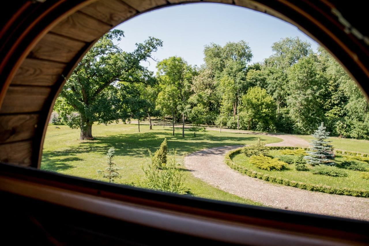 Dwor Woskrzenice Hotel Biała Podlaska Buitenkant foto